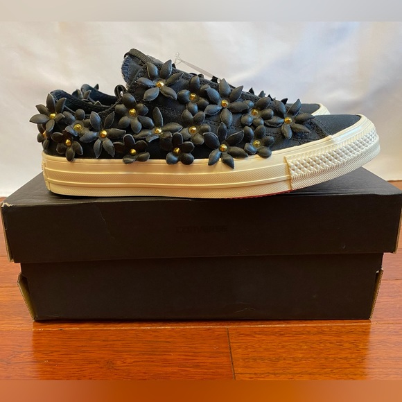 2016 BNIB Pat Bo Converse Size 8W - Picture 3 of 7